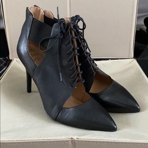 Banana republic pointy shoes